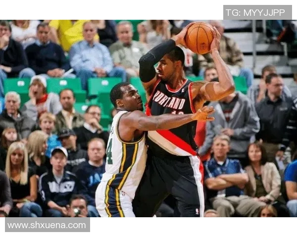 2008年NBA季后赛开拓者与爵士的激烈对决回顾与分析